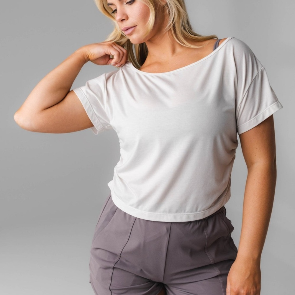 Vitality Versa Slouch Tee—Ash
